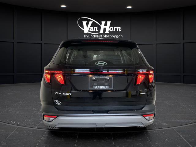 Certified 2025 Hyundai Tucson SE image 6