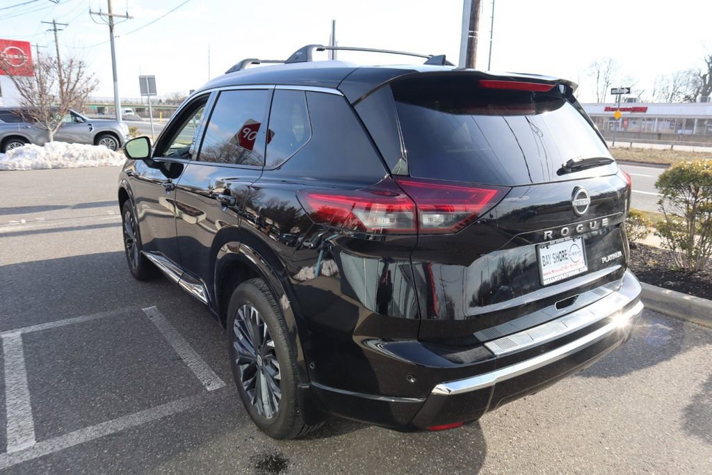 Certified 2025 Nissan Rogue Platinum image 8