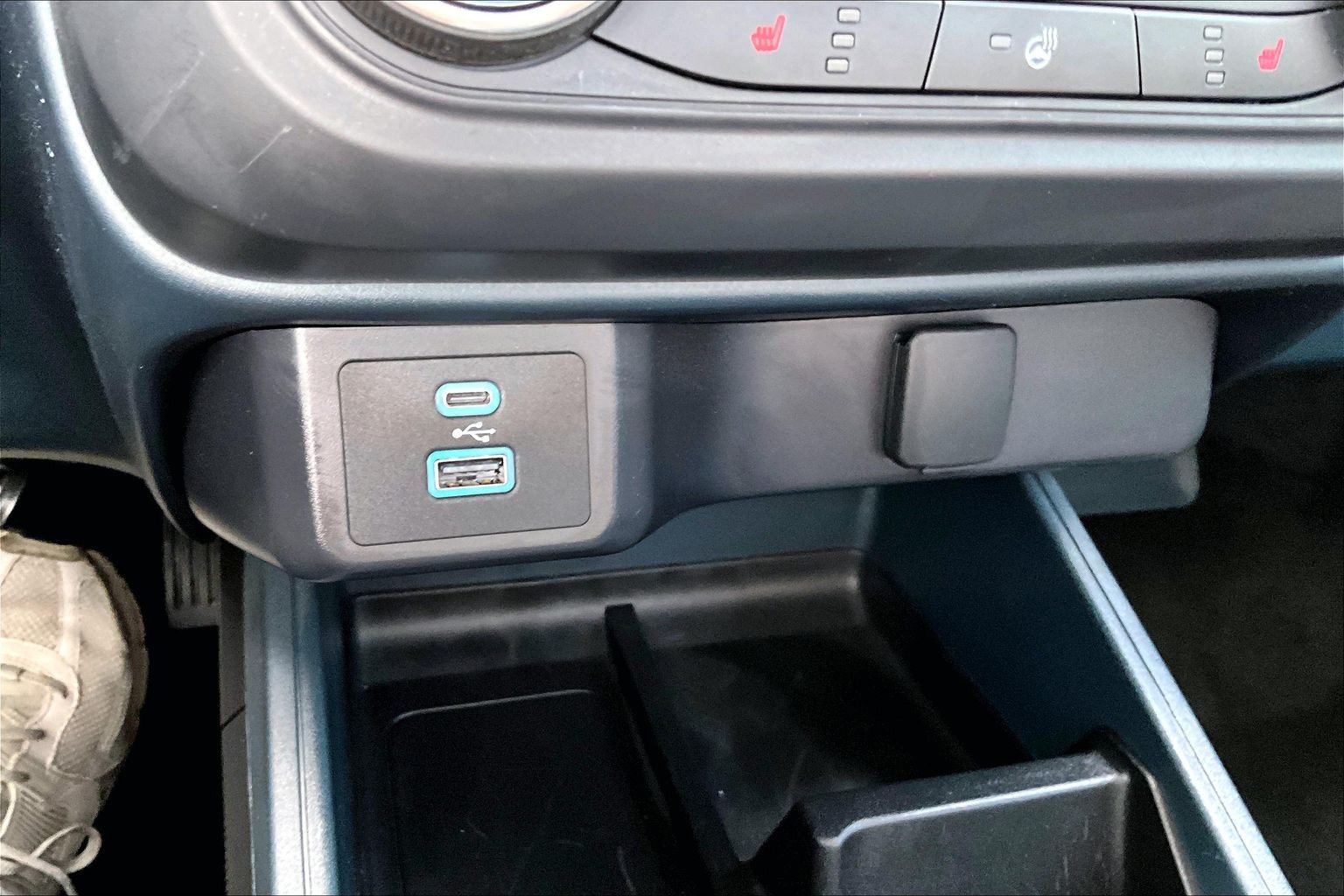 Used 2024 Ford Maverick XLT w/ XLT Luxury Package FWD image 32