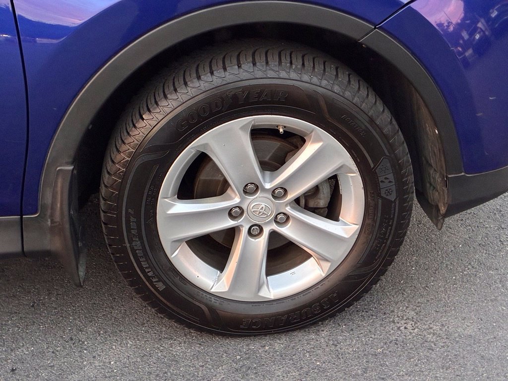 Used 2014 Toyota RAV4 XLE AWD/4WD image 48