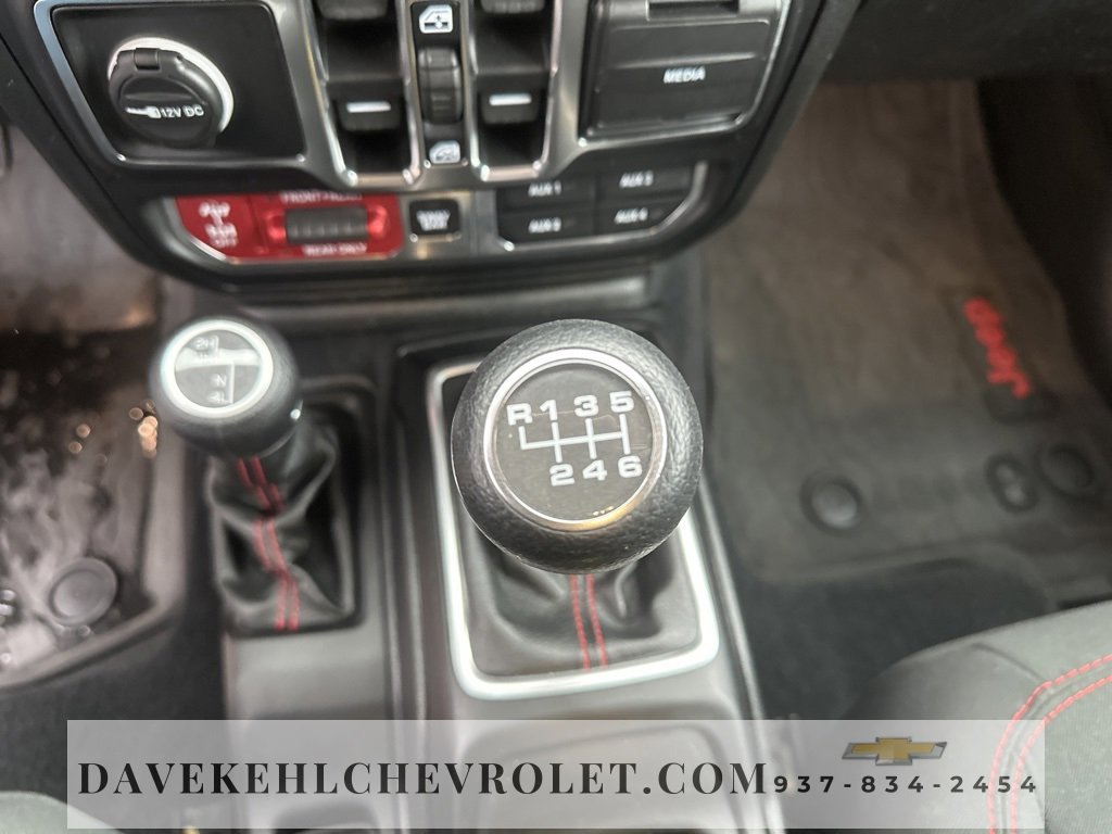 Used 2019 Jeep Wrangler Unlimited Rubicon w/ Dual Top Group image 14