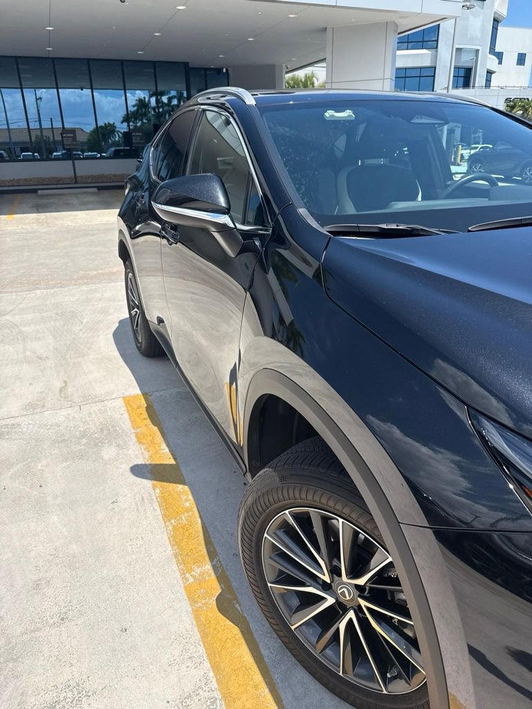 Used 2023 Lexus NX 350 AWD image 6