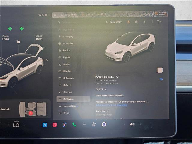 Used 2021 Tesla Model Y Long Range image 12