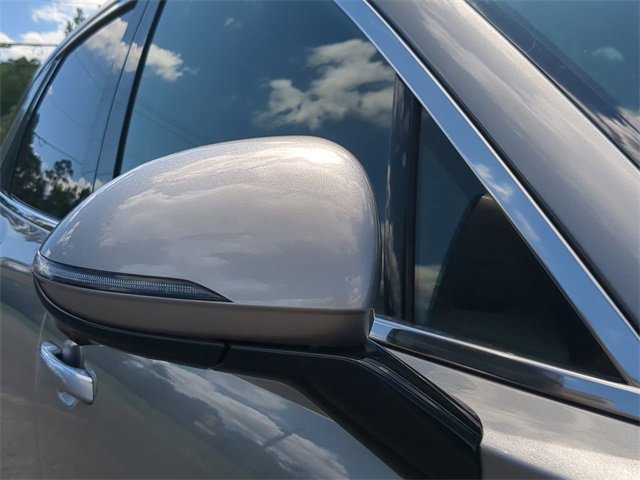 Used 2023 Genesis GV70 2.5T w/ Advanced Package image 11