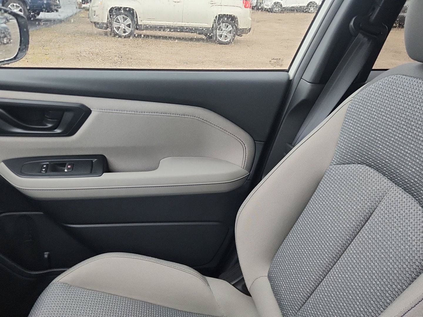 Used 2025 Subaru Forester Premium AWD/4WD image 15