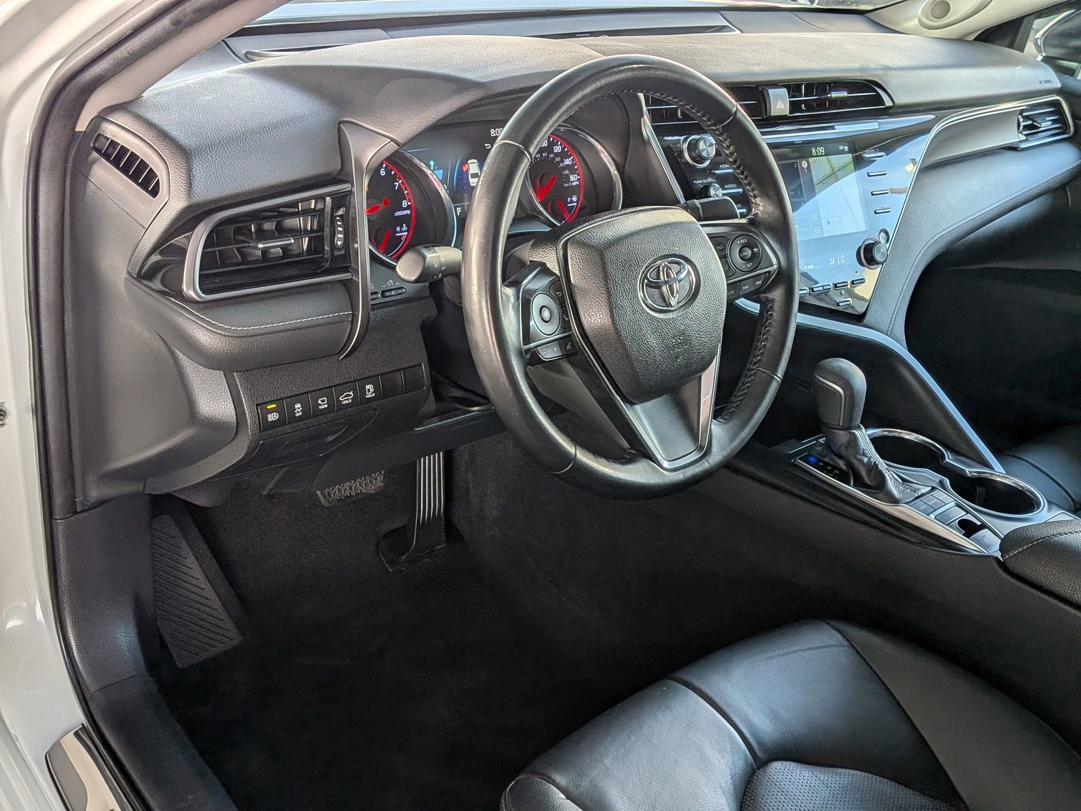 Used 2019 Toyota Camry XSE w/ Driver Assist Package FWD image 13