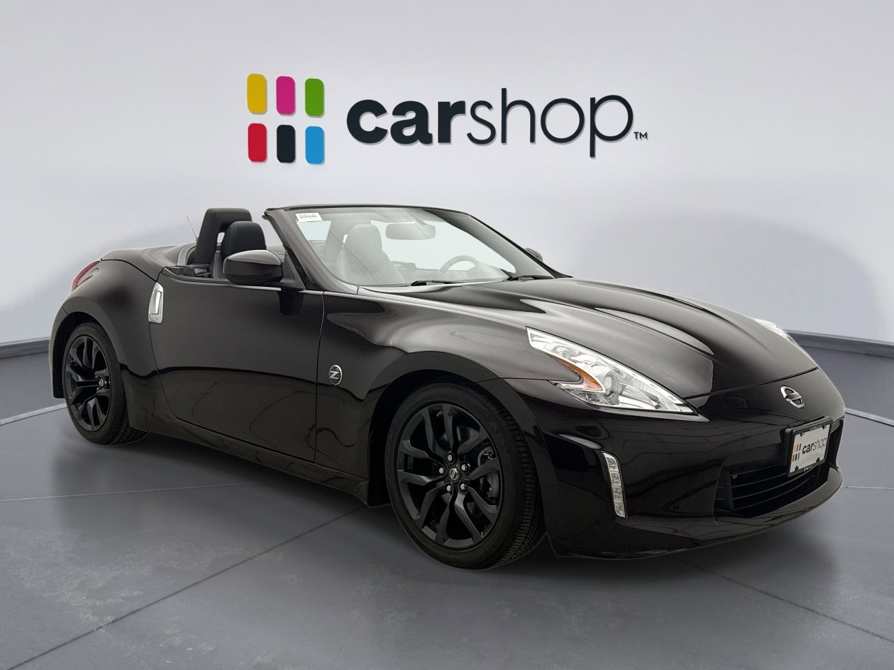 Used 2017 Nissan 370Z Touring image 7