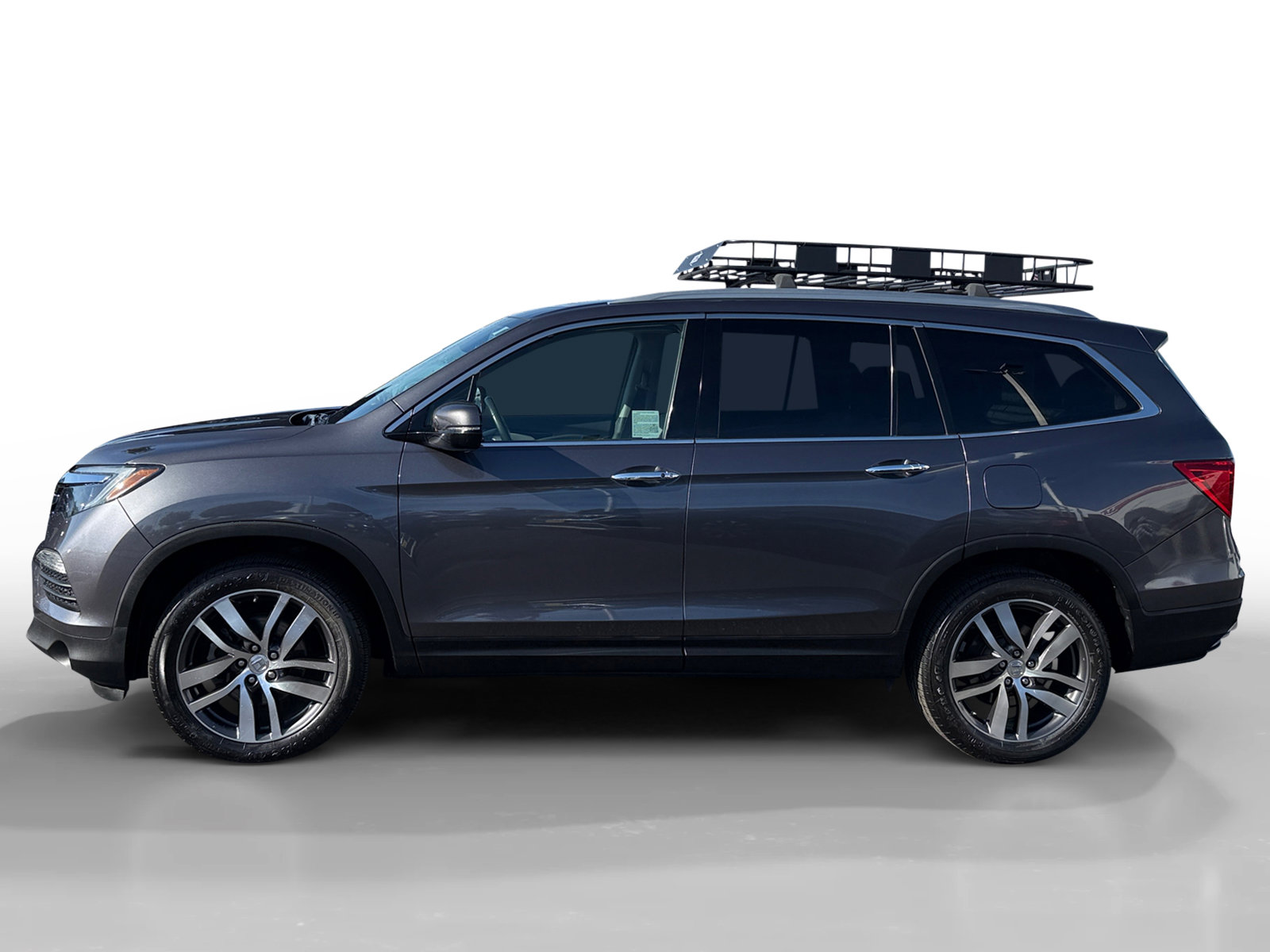 Used 2016 Honda Pilot Elite image 2