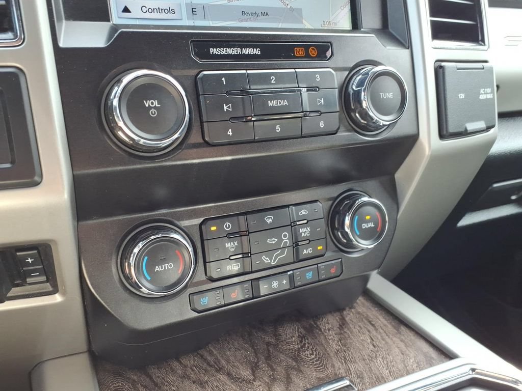 Used 2019 Ford F250 Lariat w/ Chrome Package AWD/4WD image 22