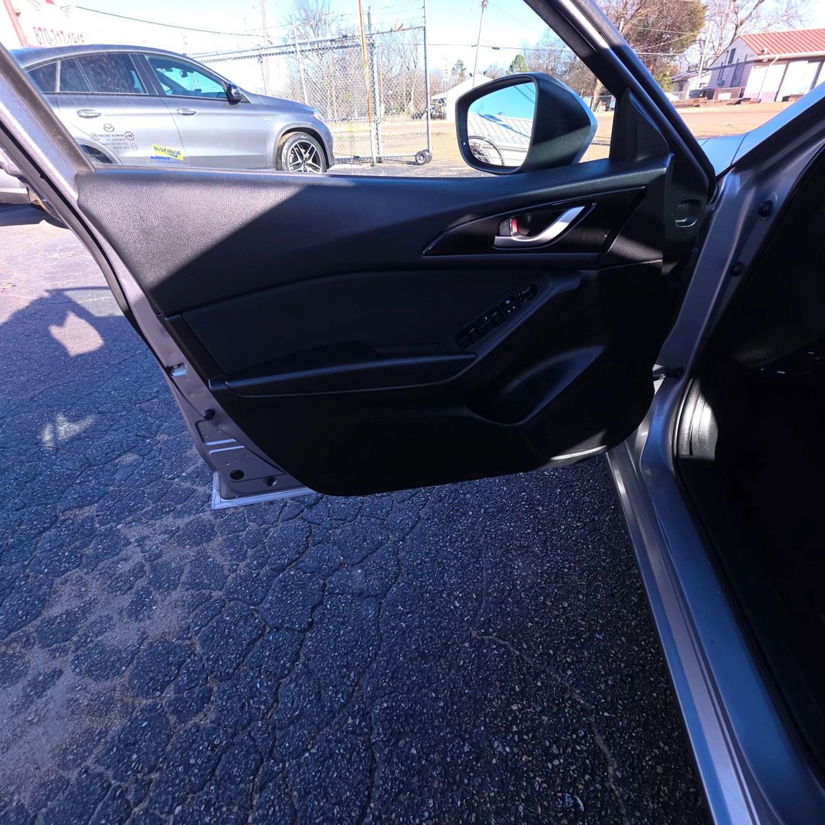 Used 2016 MAZDA MAZDA3 i Touring image 21