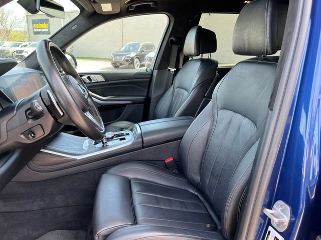 Used 2021 BMW X7 M50i AWD/4WD image 4