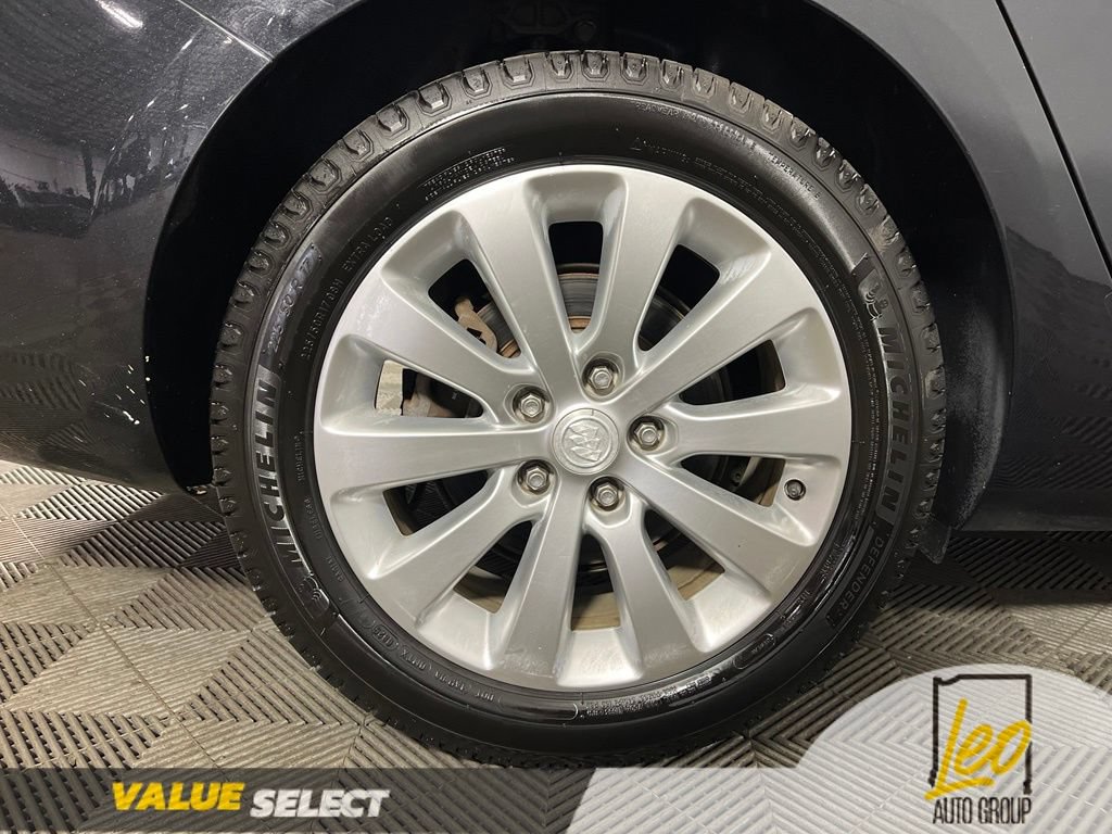 Used 2015 Buick Verano FWD image 29