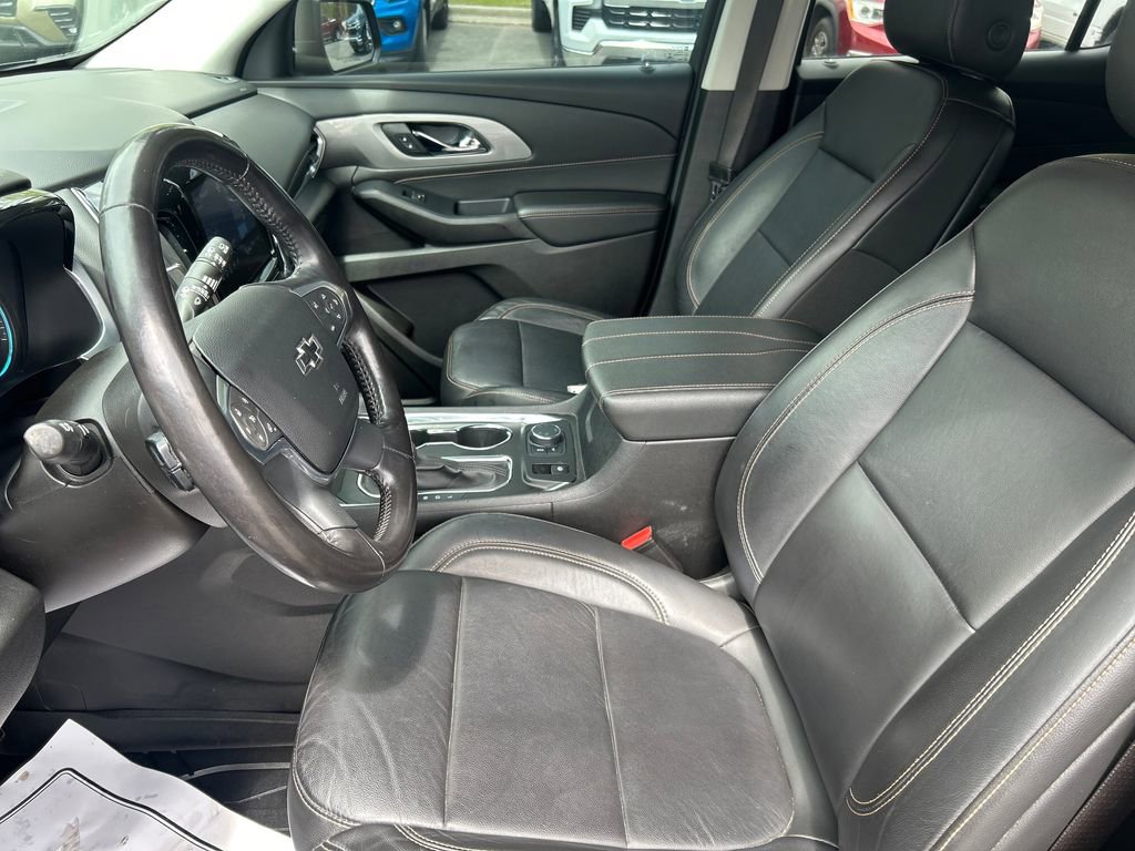 Used 2021 Chevrolet Traverse RS AWD/4WD image 22