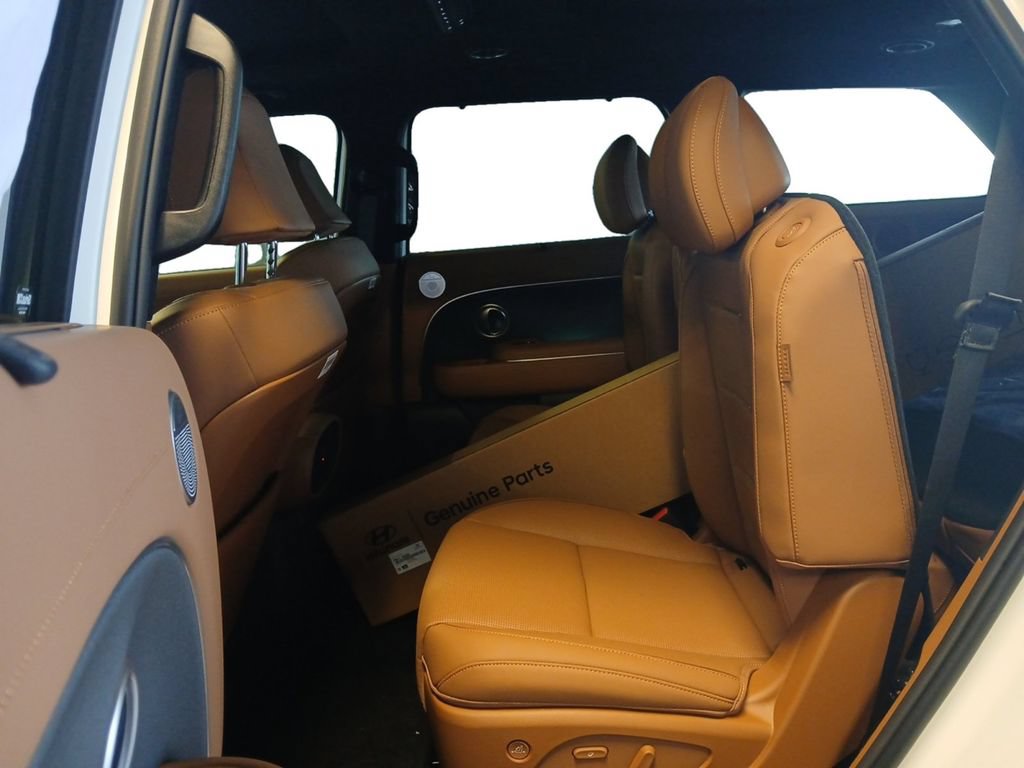 New 2026 Hyundai Palisade Calligraphy FWD image 26