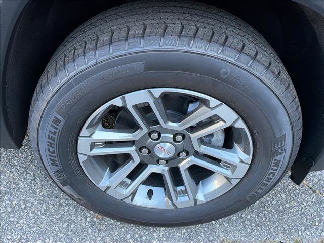 New 2027 GMC Terrain Elevation w/ LPO, Floor Liner Package FWD image 15