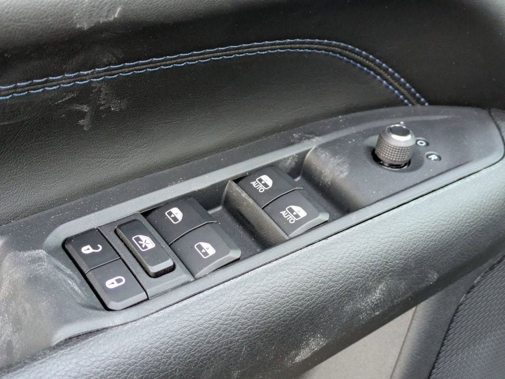 New 2026 Jeep Compass Latitude AWD/4WD image 11