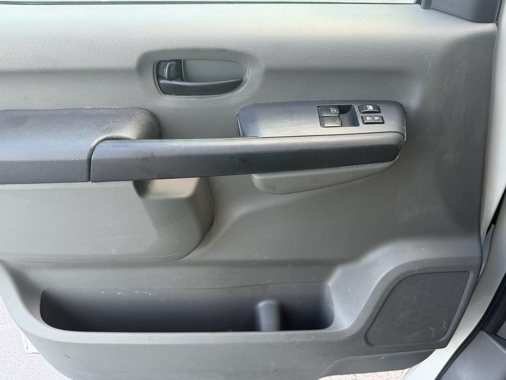 Used 2021 Nissan NV 2500 S RWD image 31