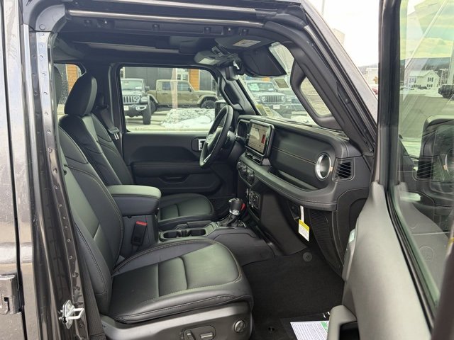 New 2026 Jeep Wrangler Sahara image 50