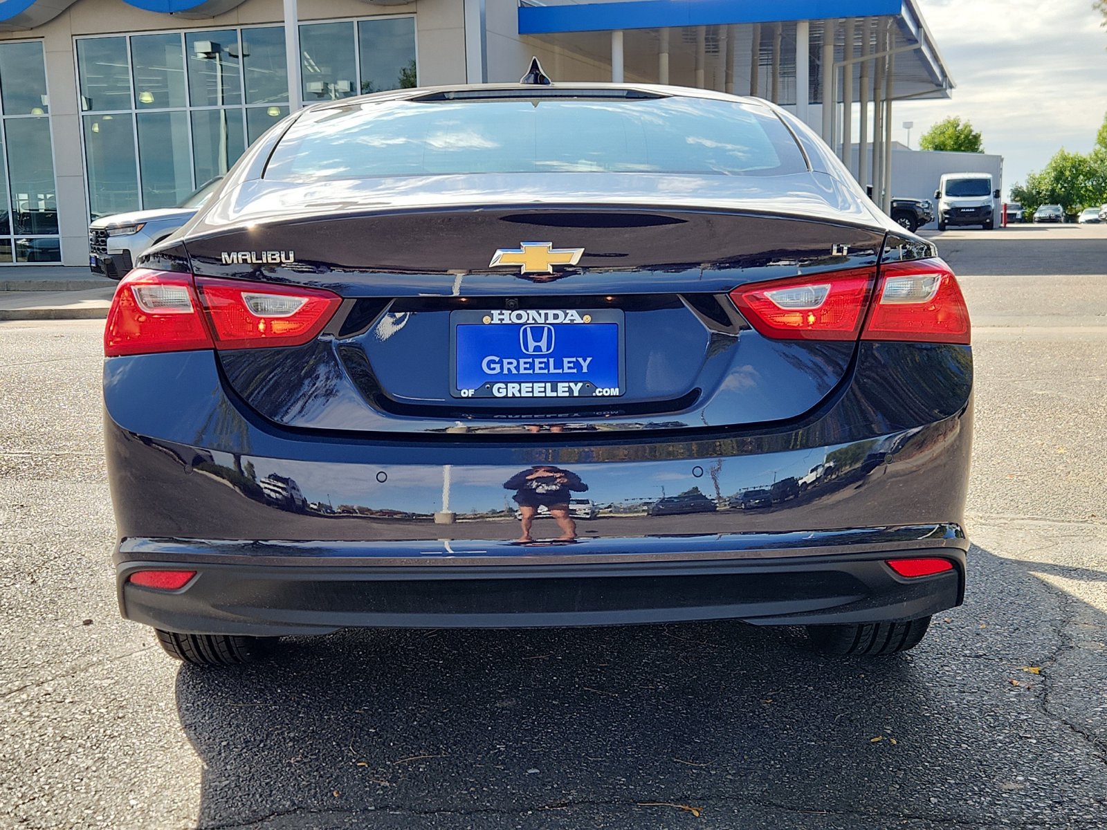 Used 2025 Chevrolet Malibu LT FWD image 4