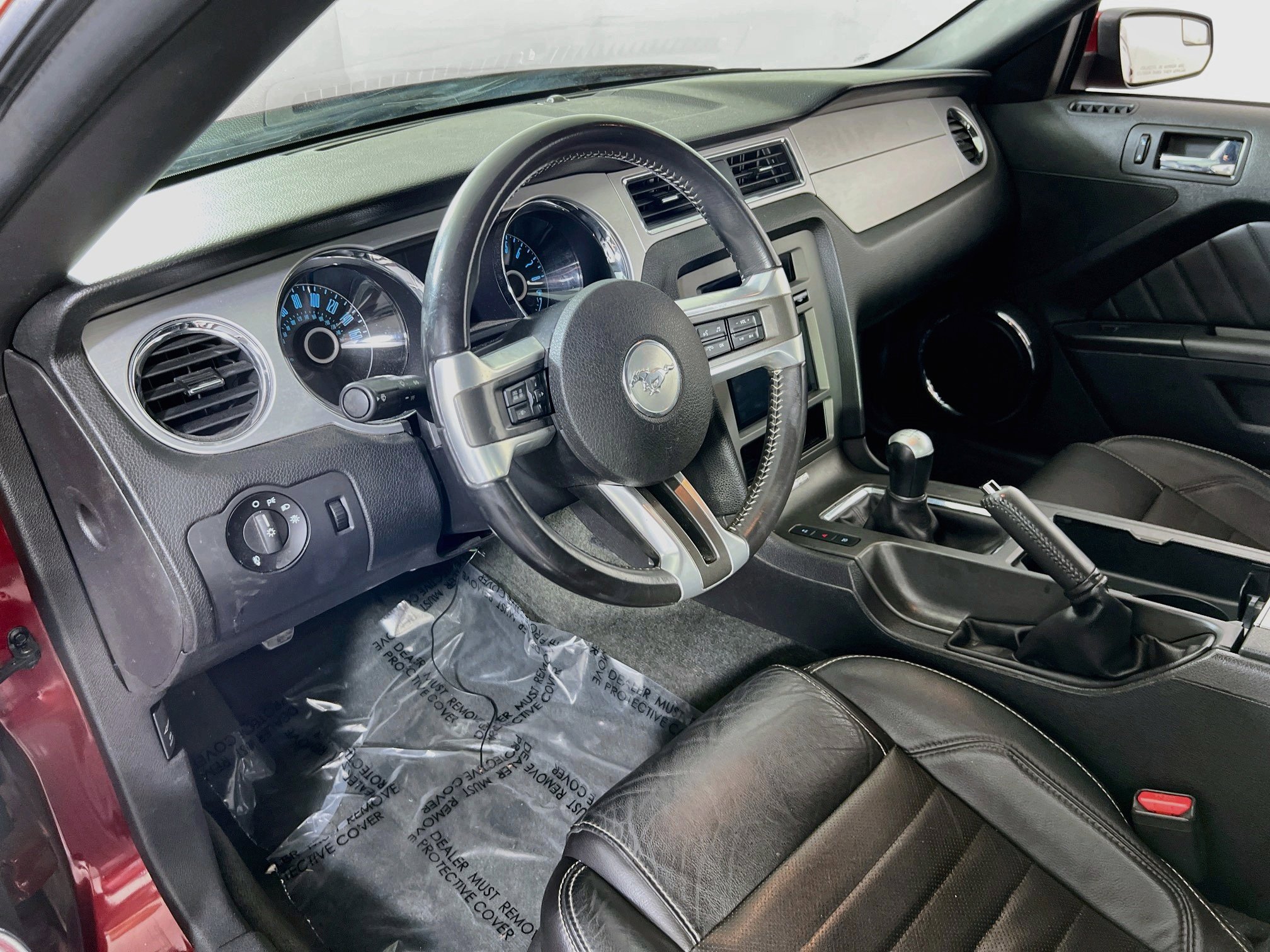 Used 2014 Ford Mustang GT Premium w/ Accessory Package 2 RWD image 9