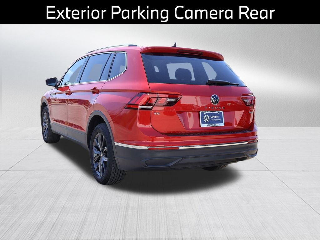 Certified 2023 Volkswagen Tiguan SE w/ Panoramic Sunroof Package AWD/4WD image 9