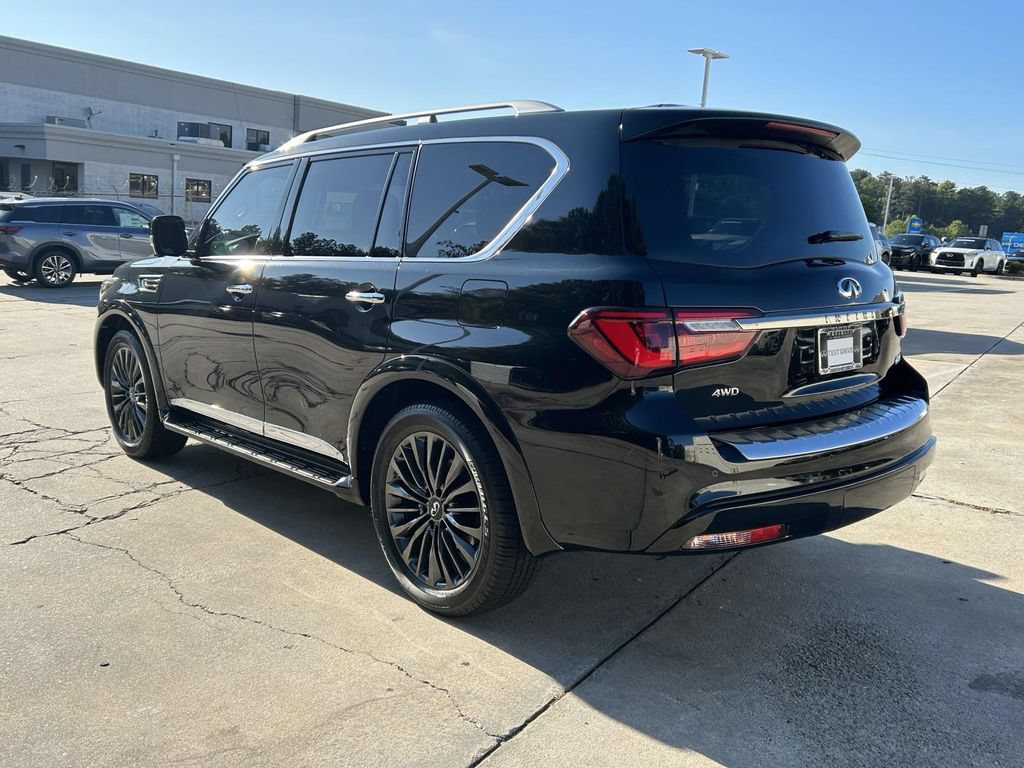 Used 2024 INFINITI QX80 Sensory AWD/4WD image 5