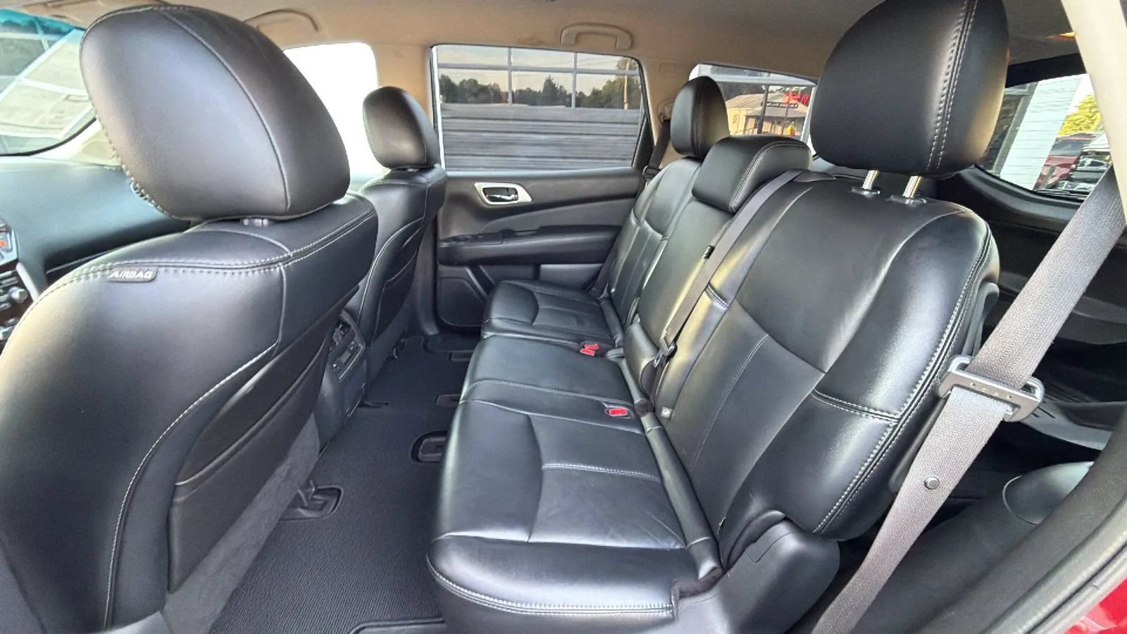 Used 2014 Nissan Pathfinder SL w/ SL Tech Package AWD/4WD image 51