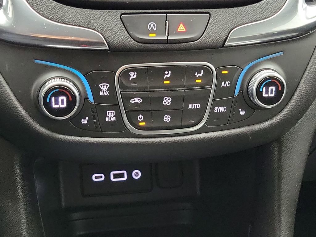 Certified 2024 Chevrolet Equinox LT w/ LPO, Floor Liner Package image 14