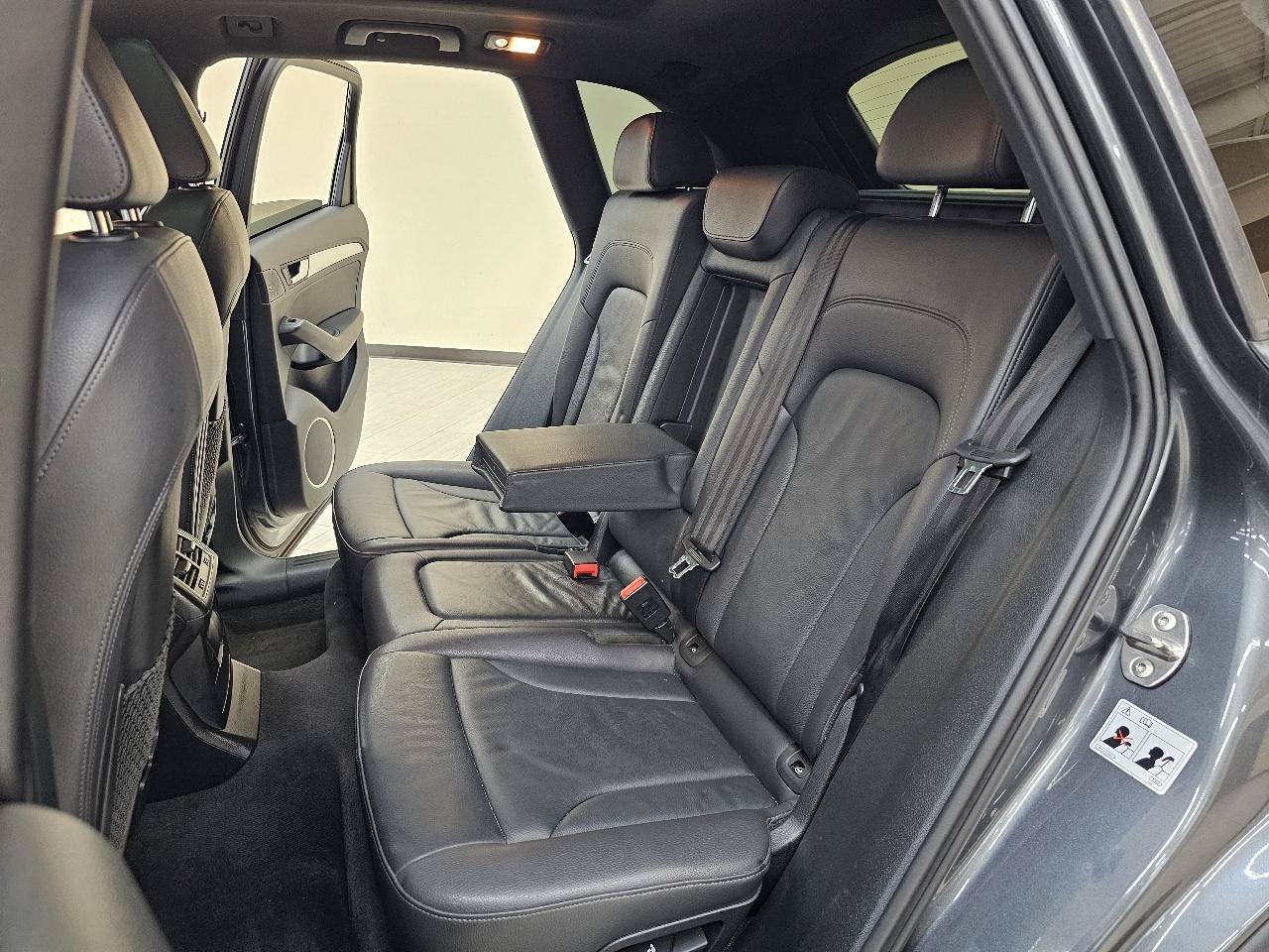 Used 2017 Audi Q5 2.0T Premium Plus w/ Technology Package AWD/4WD image 26