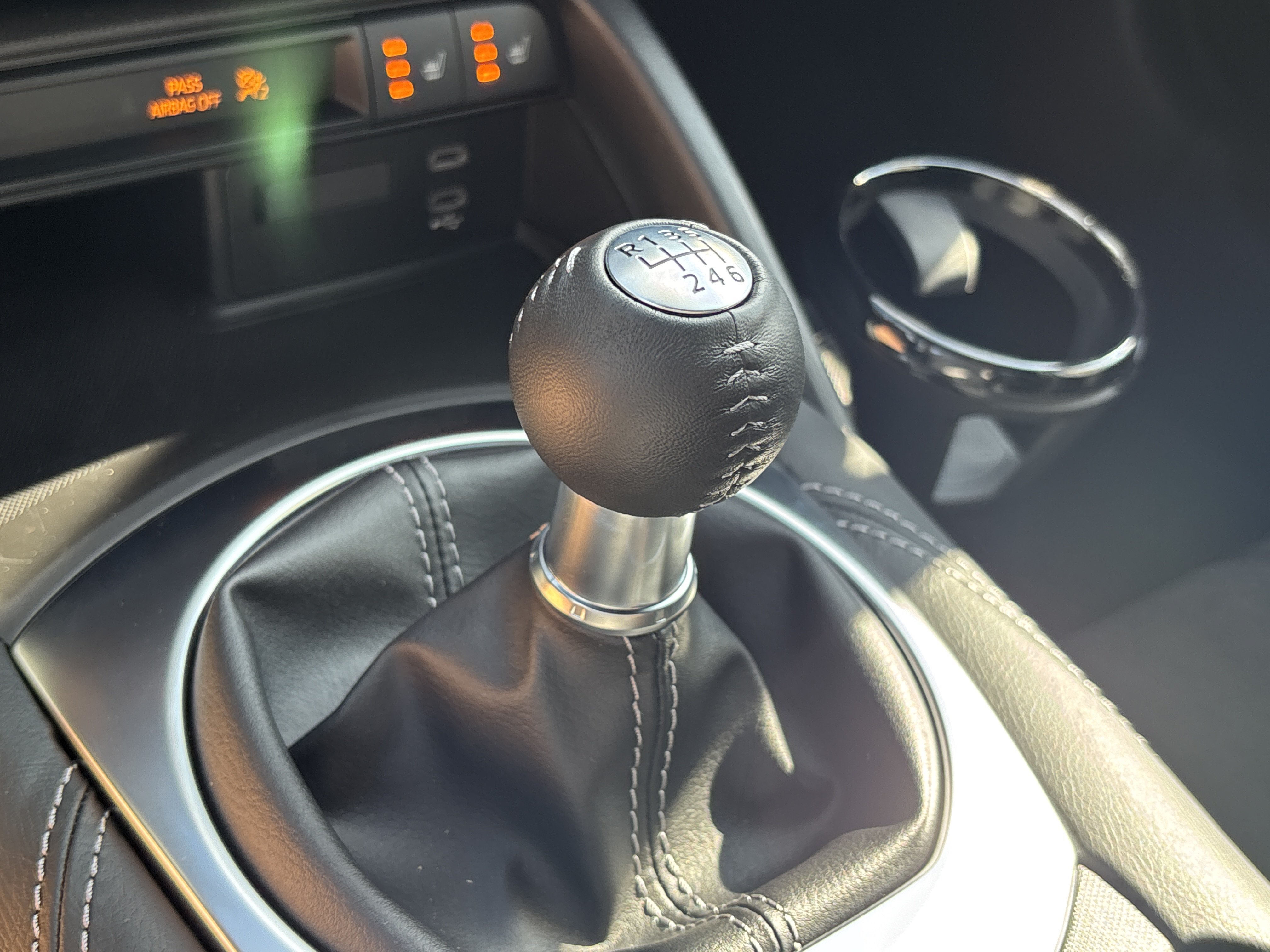 New 2026 MAZDA MX-5 Miata Club w/ Interior Package RWD image 36