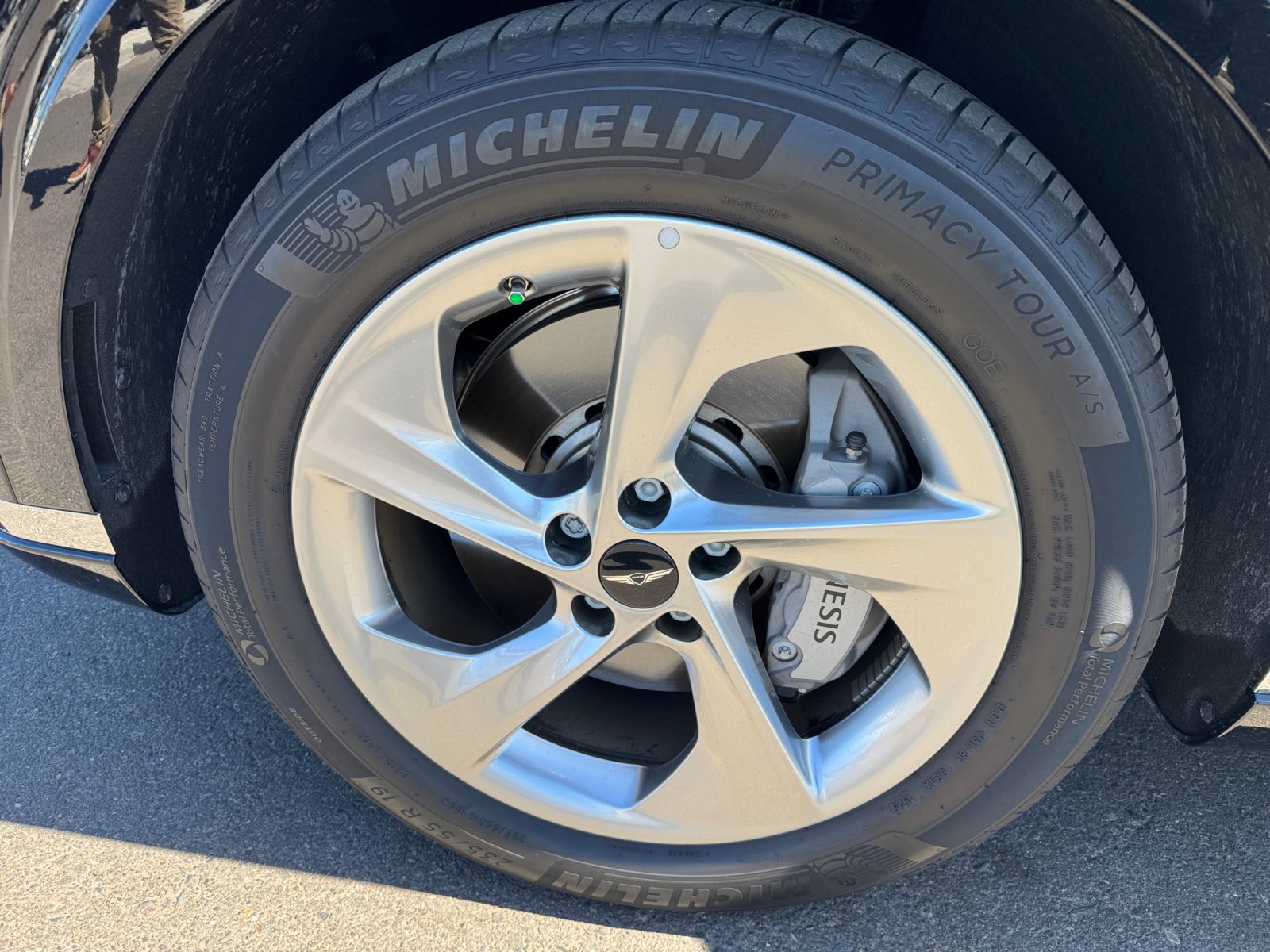 Used 2026 Genesis GV70 2.5T Advanced AWD/4WD image 26