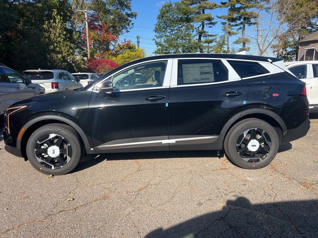 New 2026 Kia Sportage S image 2