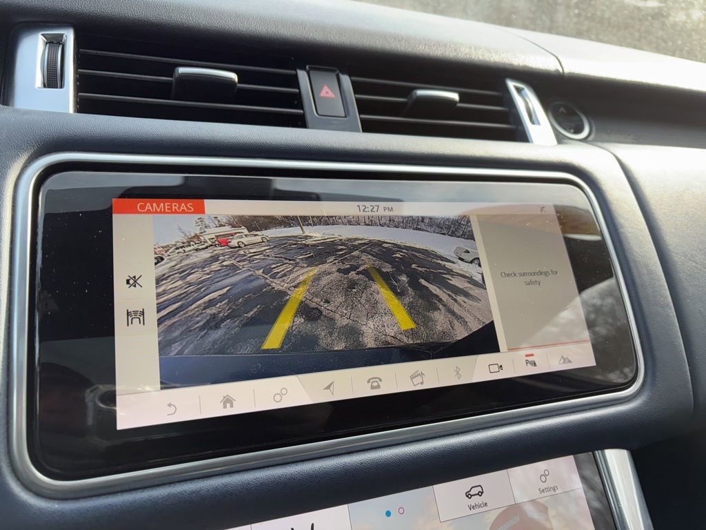 Used 2019 Land Rover Range Rover Sport HST image 17