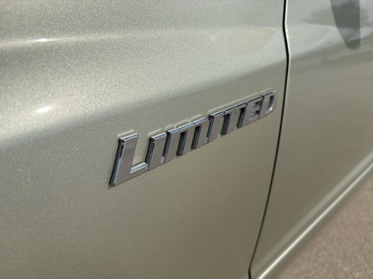 Used 2002 Toyota Highlander Limited FWD image 11