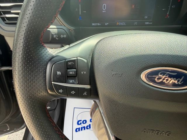 Used 2025 Ford Escape ST-Line Select image 16