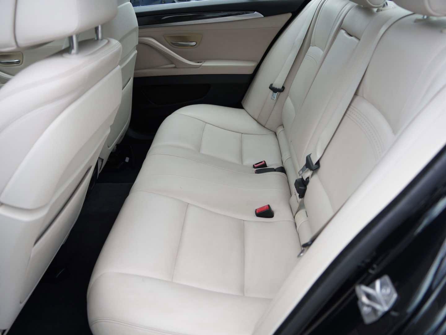 Used 2014 BMW 535d xDrive AWD/4WD image 9