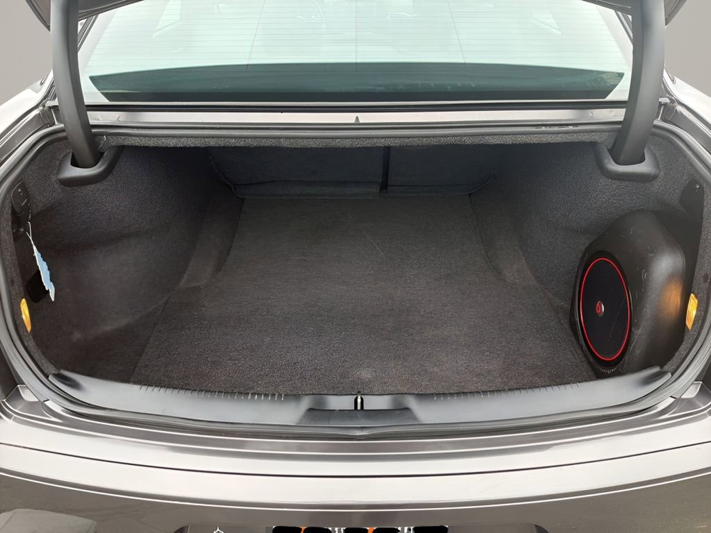 Used 2017 Chrysler 300 S RWD image 19