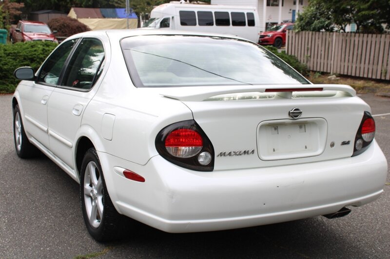 Used 2001 Nissan Maxima SE FWD image 4
