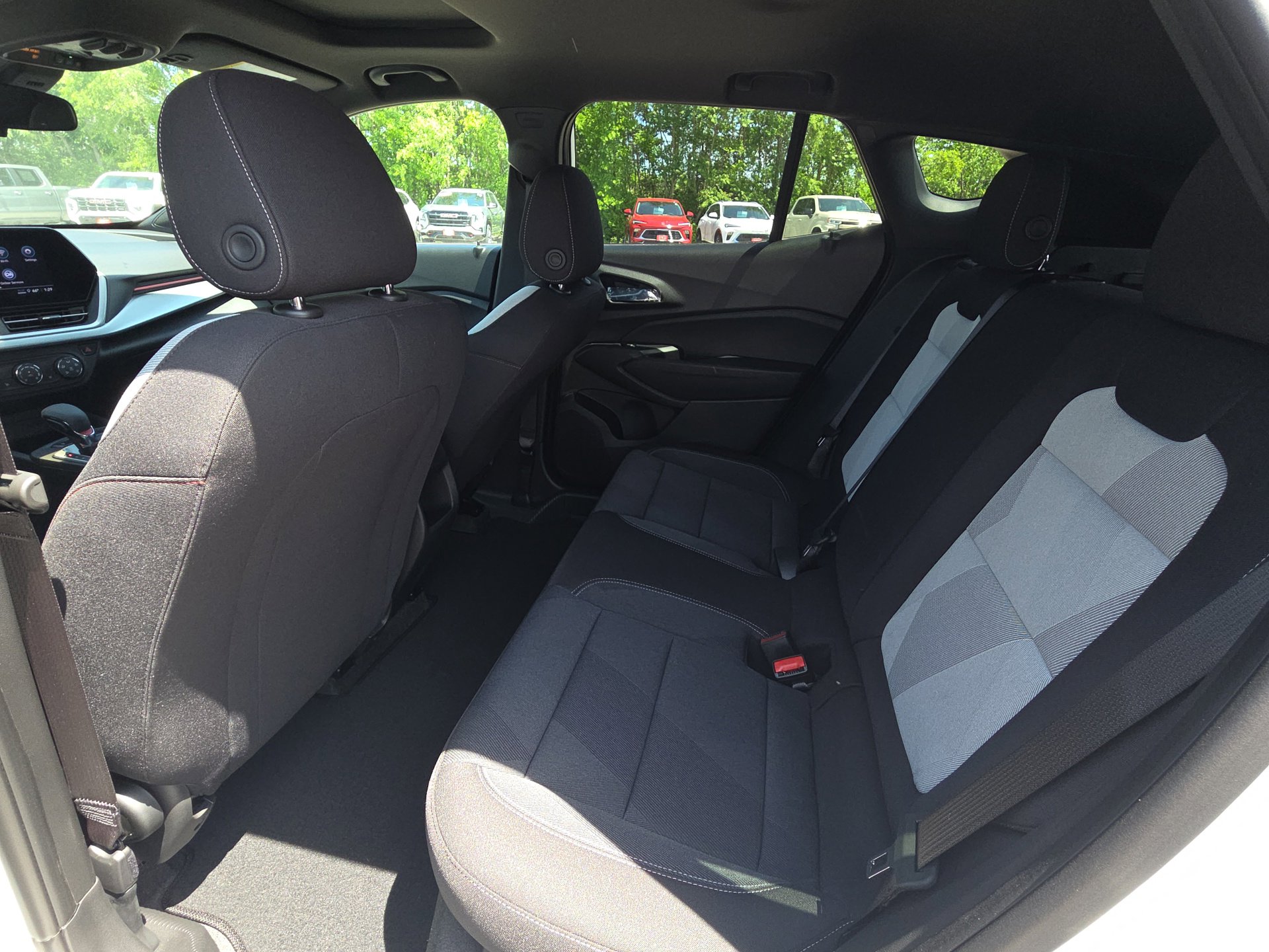 New 2026 Chevrolet Trax RS FWD image 29