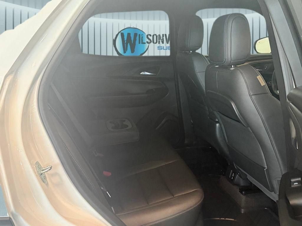Used 2023 Chevrolet TrailBlazer ACTIV w/ Sun and Liftgate Package FWD image 7