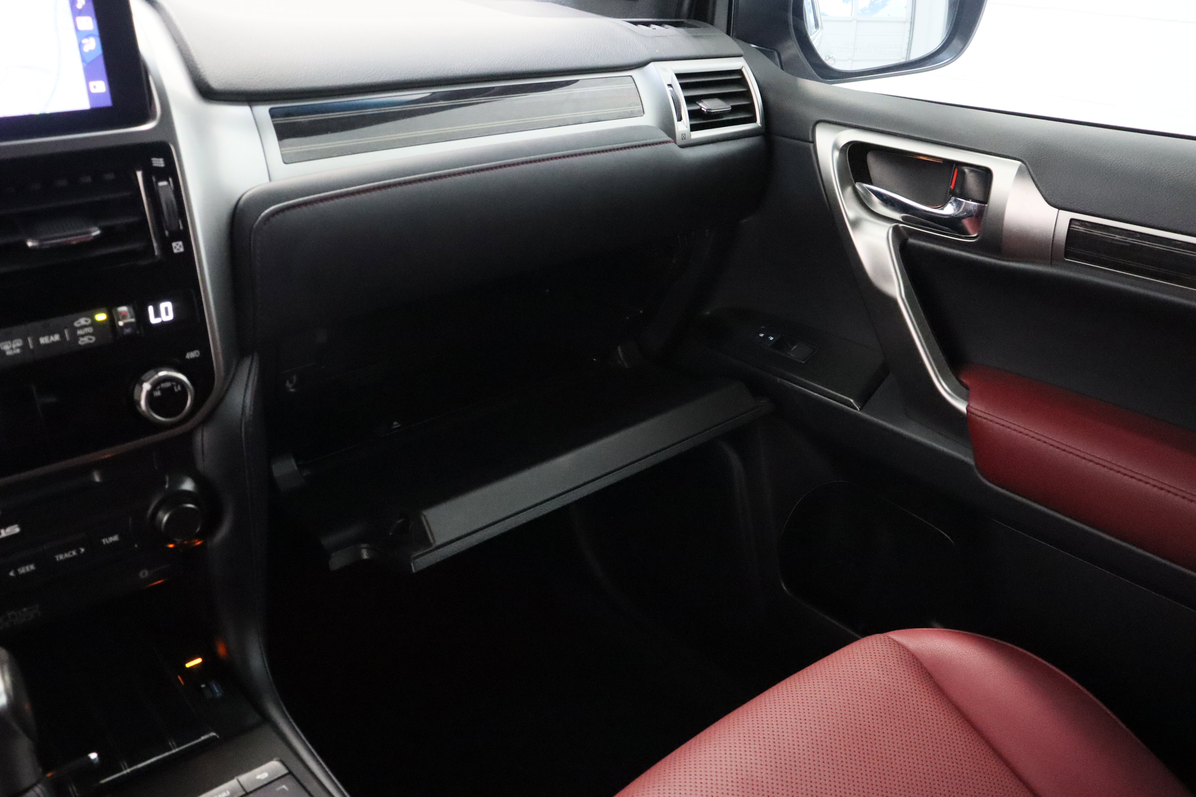 Used 2023 Lexus GX 460 Premium w/ Premium Plus Package image 28