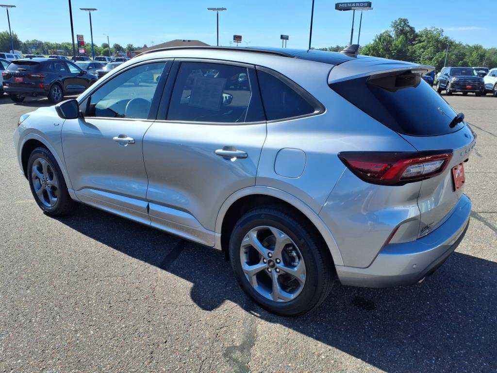 Certified 2024 Ford Escape ST-Line w/ Tech Pack #1 video 3