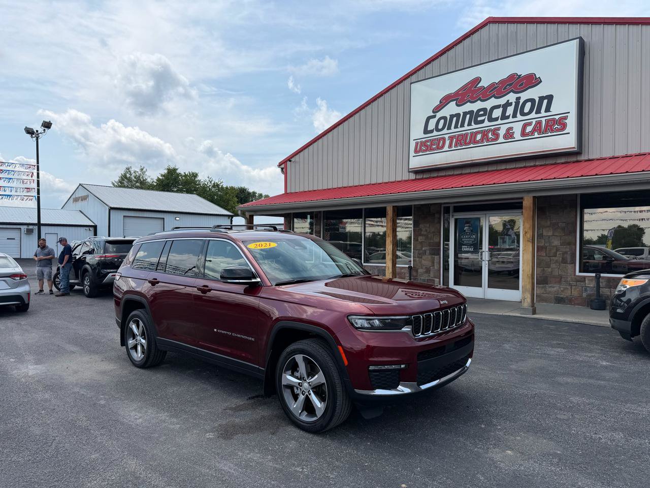 Used 2021 Jeep Grand Cherokee L Limited AWD/4WD image 1