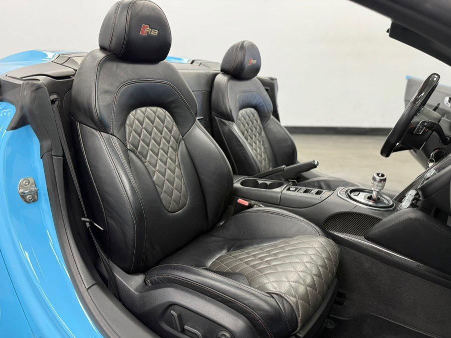 Used 2011 Audi R8 V10 image 55