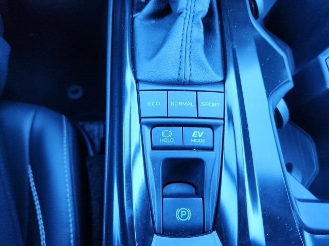 Certified 2025 Toyota Camry SE image 20