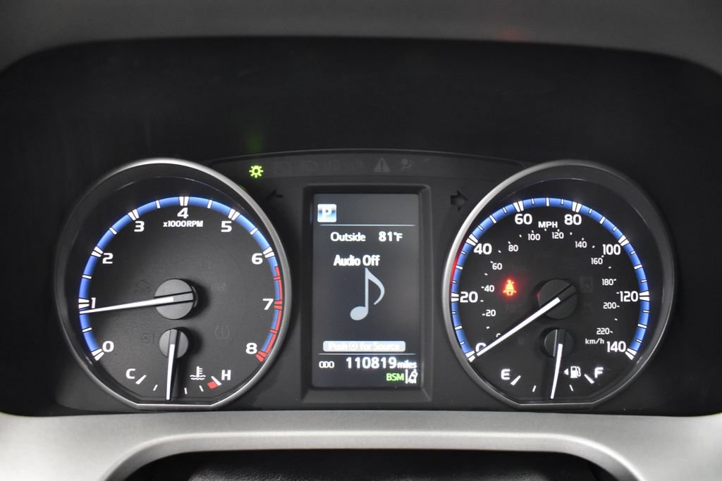 Used 2018 Toyota RAV4 XLE w/ Plus Extra Value Package FWD image 31