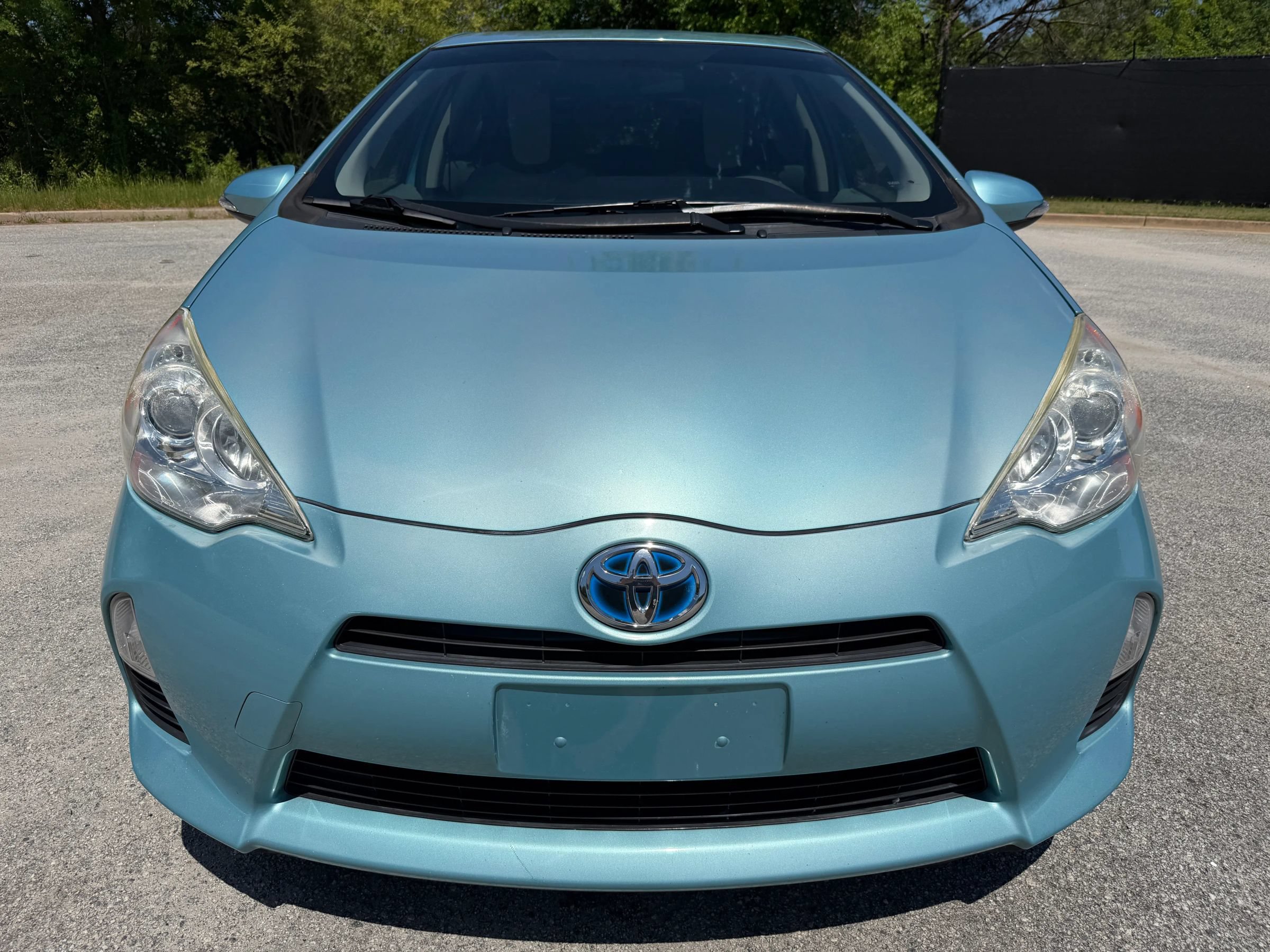 Used 2014 Toyota Prius C One FWD image 8