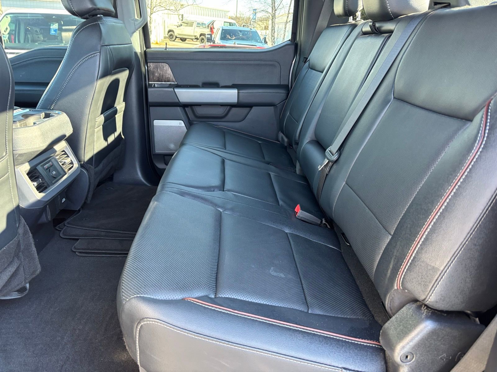 Used 2024 Ford F250 Lariat image 20