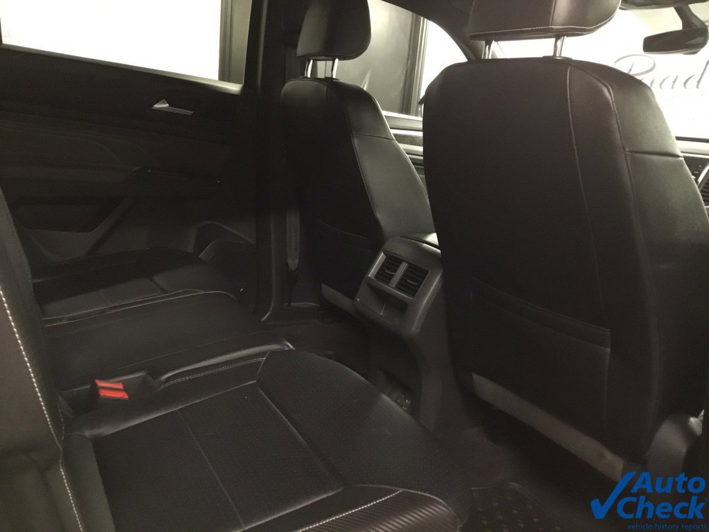 Used 2021 Volkswagen Atlas Cross Sport SE AWD/4WD image 35