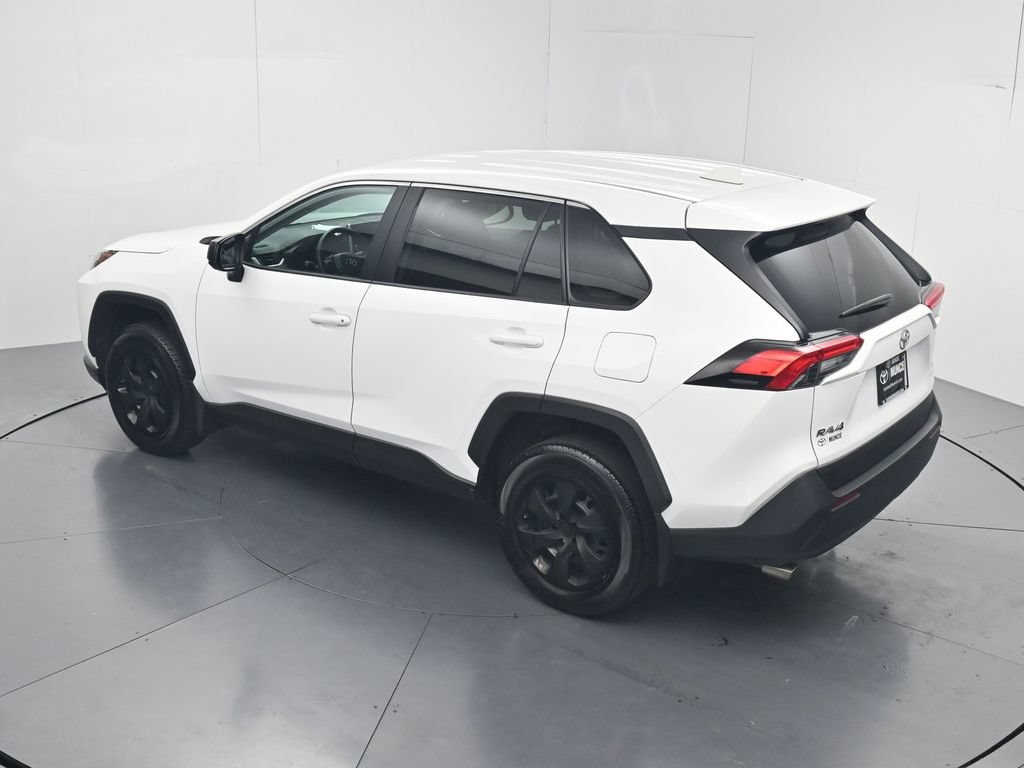 Used 2024 Toyota RAV4 LE AWD/4WD image 48